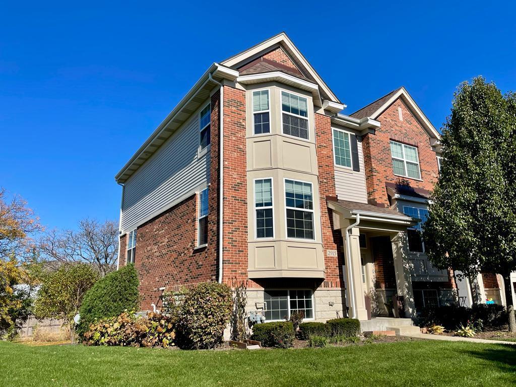 Foto principal - 2915 Henley Ln