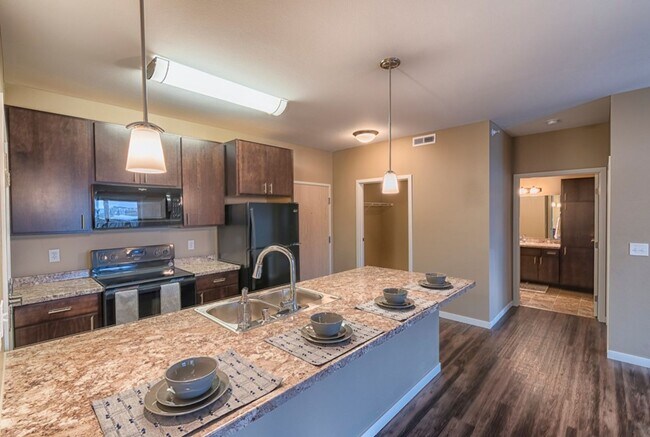 Foto del edificio - Northtown Crossing- Pet Friendly, Student-...