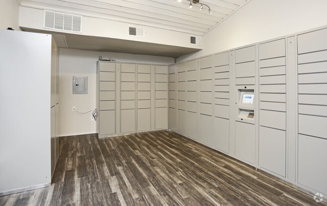 Interior Photo - Allure North Dallas