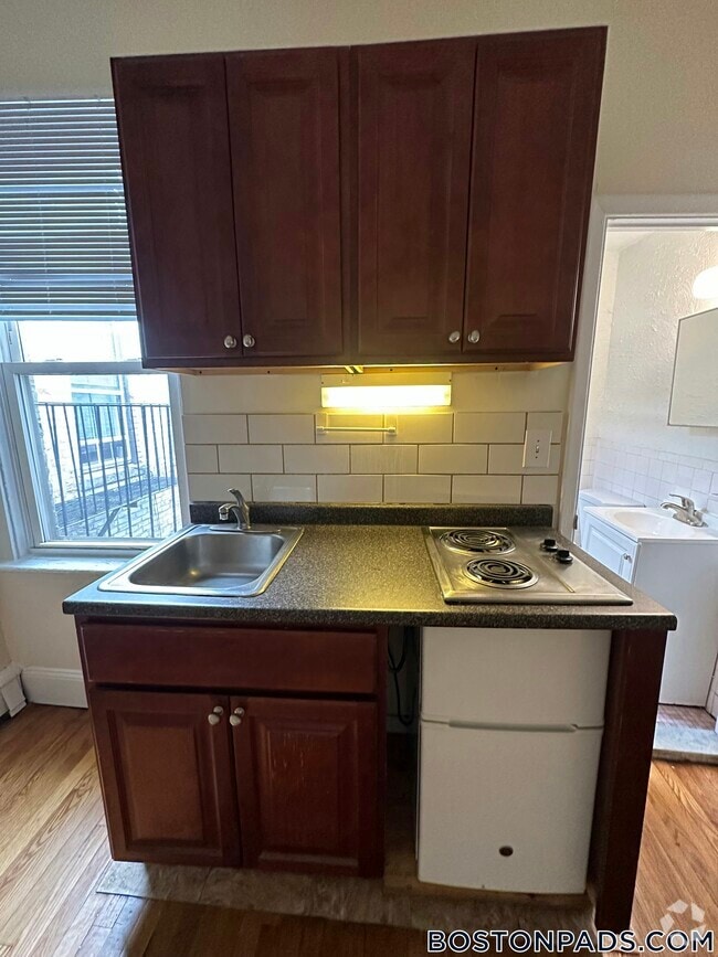 Building Photo - 51 S Huntington Ave