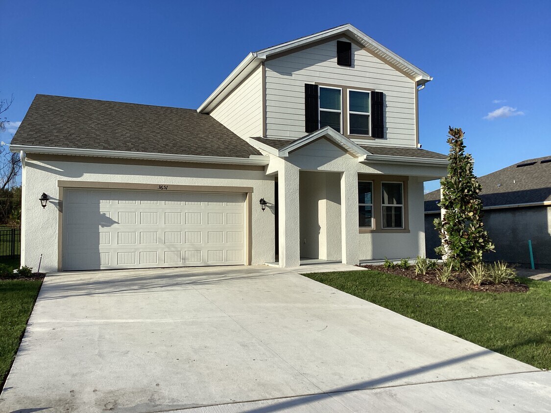 Foto principal - 3651 Windward Hills Boulevard