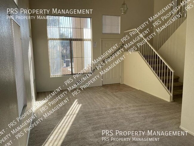 Photo - 324 W Colt Rd House