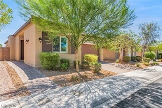 Building Photo - 4748 N Calming Gdn St
