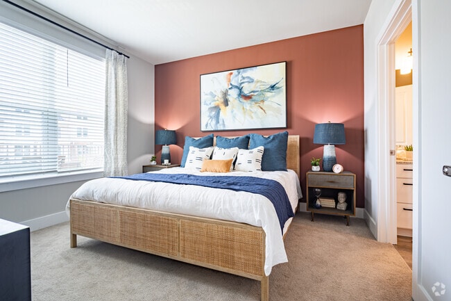 The Pawn- 2BR, 2BA - The Kingson