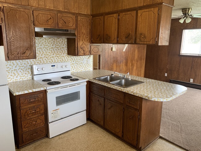 Building Photo - 3101 Clinkenbeard