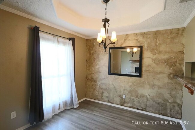 Foto del edificio - Nicely Updated 3/2/2 in South Lubbock