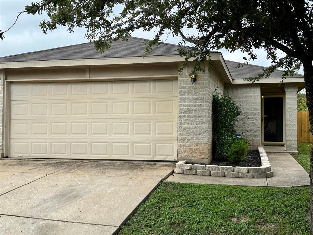 Primary Photo - 1520 Poppy Seed Ln