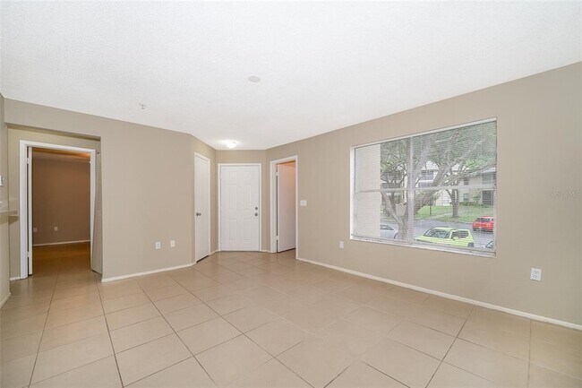 Building Photo - 629 Dory Ln