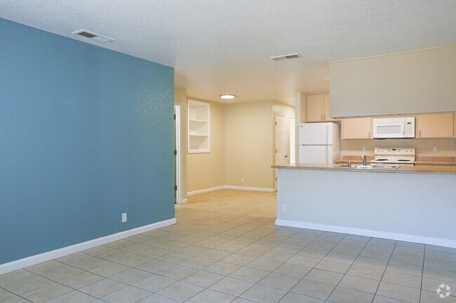 Building Photo - Creekview Homes