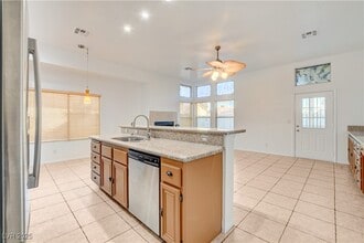 Building Photo - 4325 Silvercrest Ct