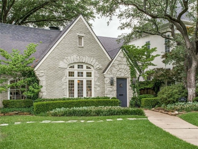 Building Photo - 4229 San Carlos Dr
