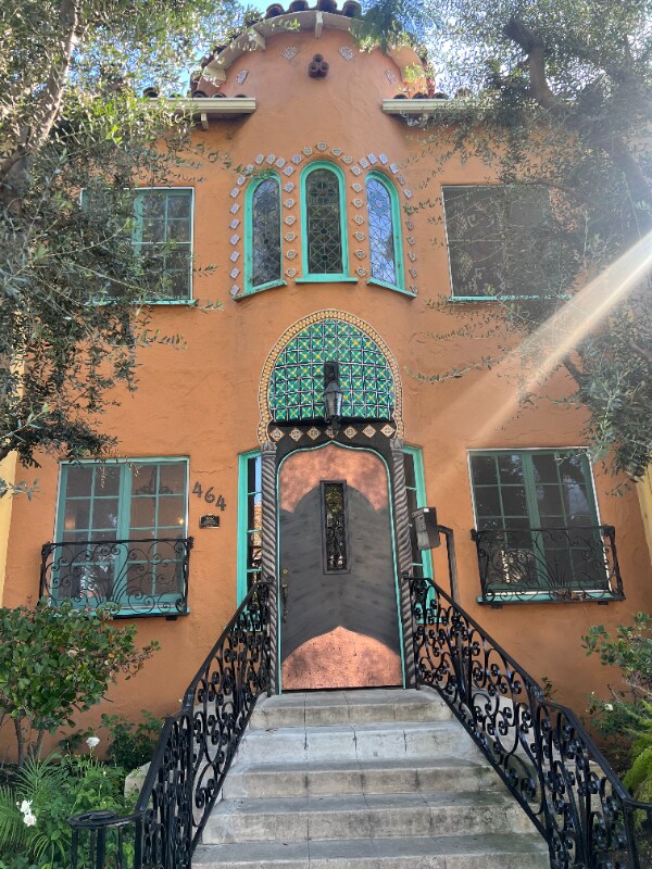 Foto del edificio - 464 N Stanley Ave