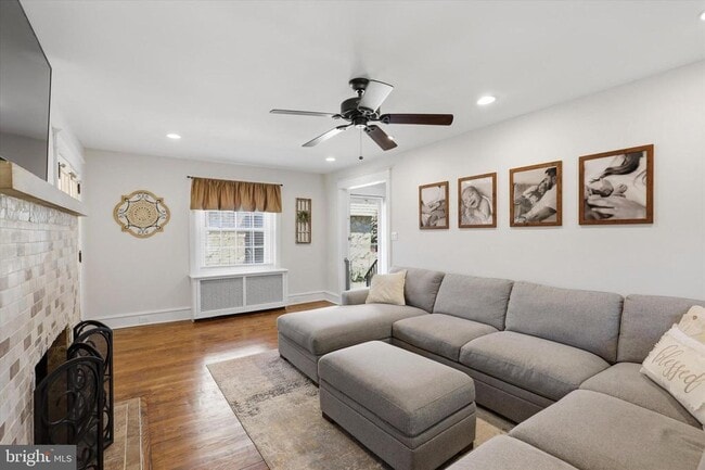 Foto del edificio - 1637 Locust St