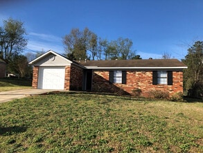 Building Photo - 3206 Kings View Ct