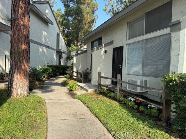 Foto del edificio - 21303 Norwalk Blvd
