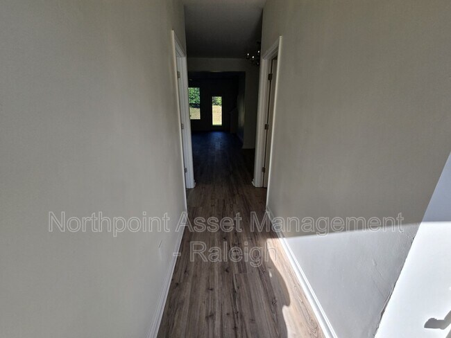 Building Photo - 9935 Sweet Basil Dr