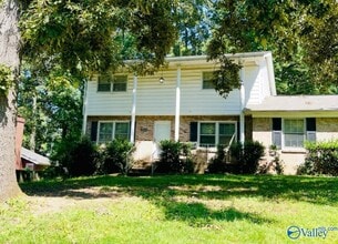 Building Photo - 1902 Forney Dr NW