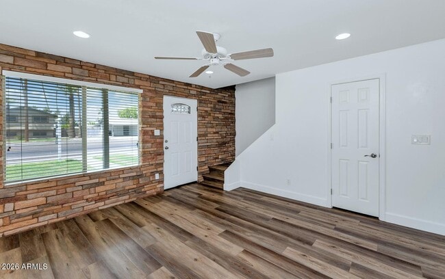 Building Photo - 5805 N Granite Reef Rd