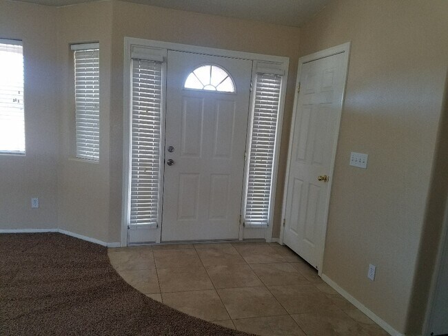 Foto del edificio - Large Beautiful JT Home with VIEWS!!