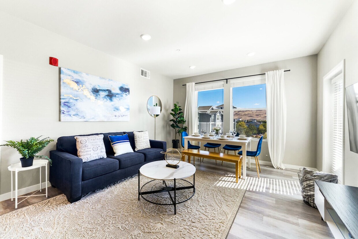 Primary Photo - 375 Harbour Cove Dr