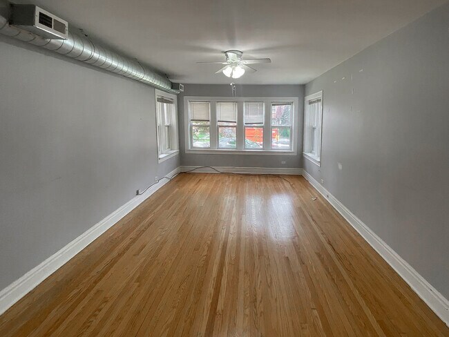Building Photo - 4103 W Nelson St