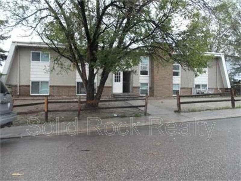 Primary Photo - 345 Gahart Dr
