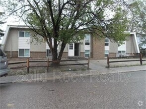 Building Photo - 345 Gahart Dr