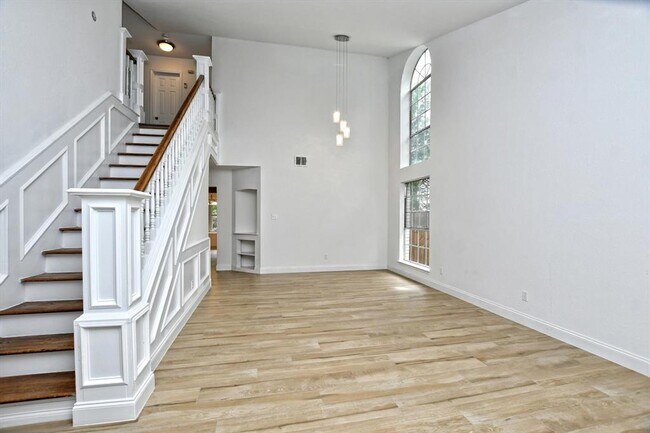 Foto del edificio - 17607 Klamath Falls Dr