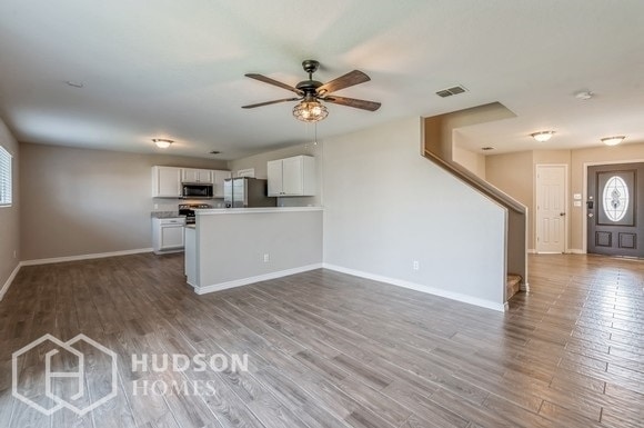 Building Photo - NOW AVAILABLE! 3814 Amber Chase, San Anton...
