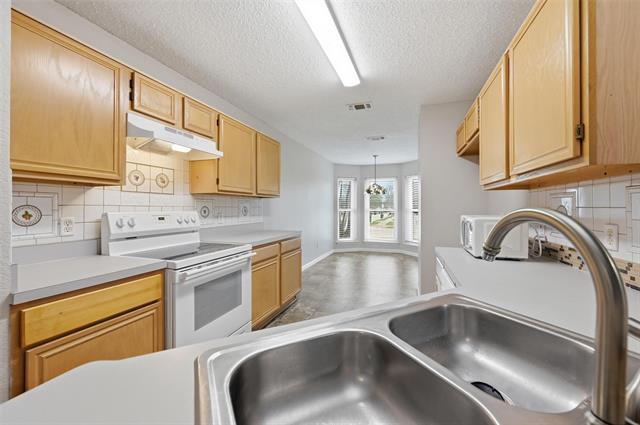 Foto del edificio - 806 Springfield Dr