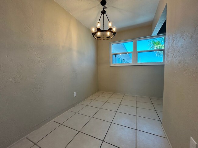 Foto del edificio - 1740 Ocean Shore Blvd