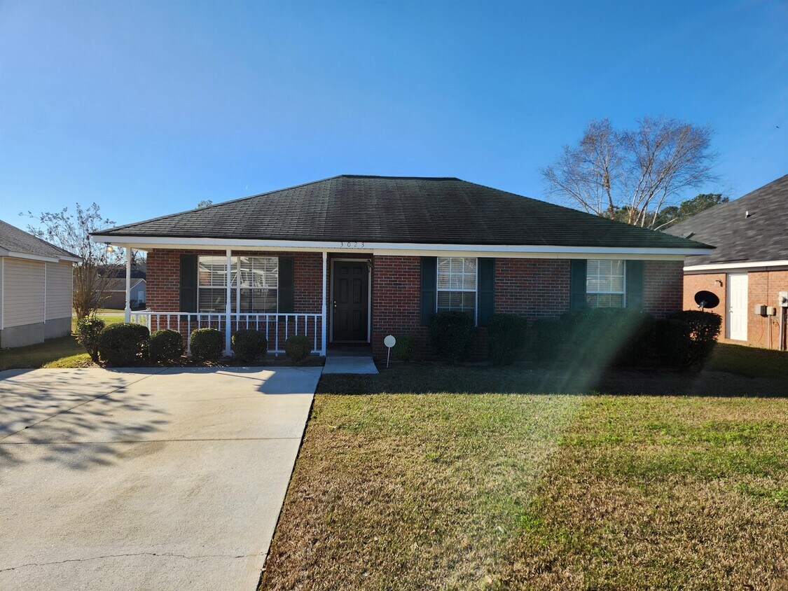 3023 Stonewater Dr, Albany, GA 31721 House Rental in Albany, GA