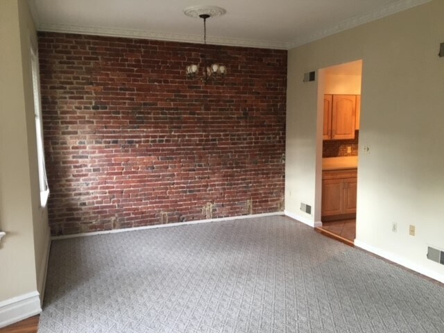 Building Photo - 1843 Calvert St NW