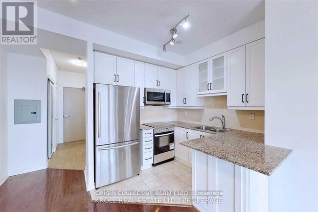 Building Photo - 60 Byng Ave