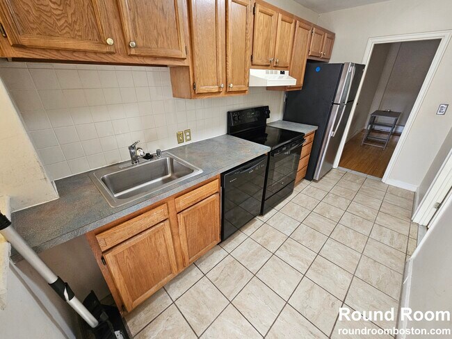 kitchen - 84 Boylston St