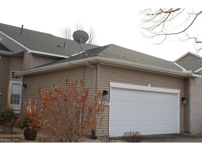 Building Photo - 3917 93rd Ave N