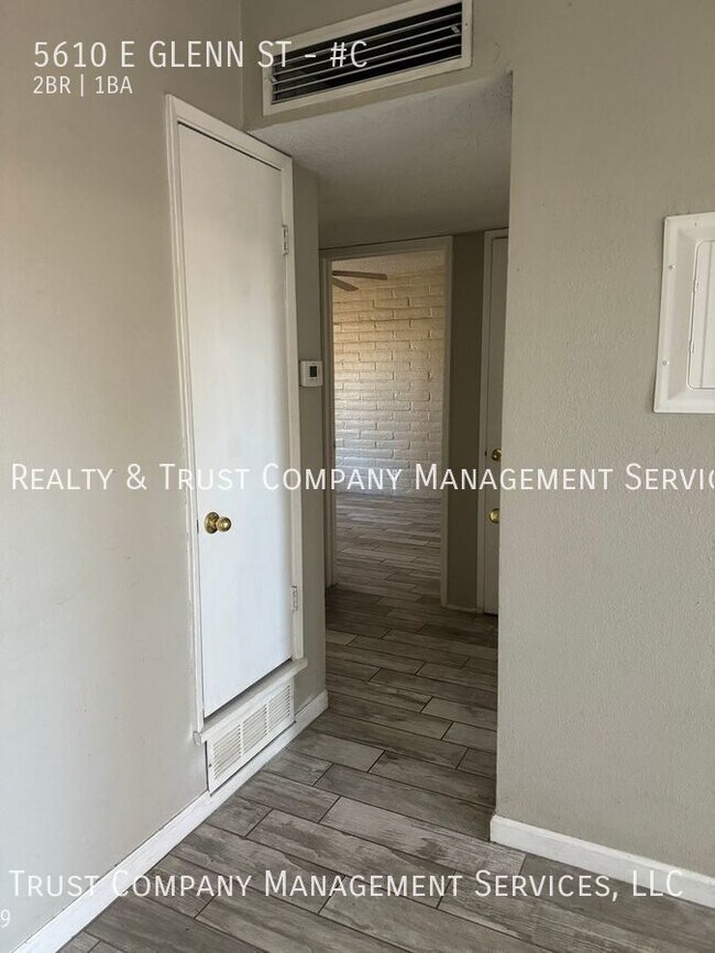 Foto del edificio - Welcome to our spacious 2-bedroom, 1-bathr...