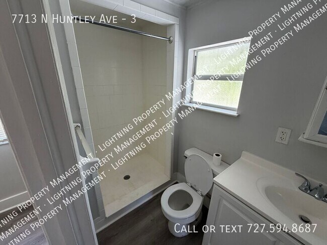 Photo - 7713 N Huntley Ave-3 Apartment