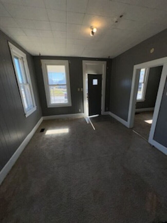 Foto del edificio - 658 E Louisiana St