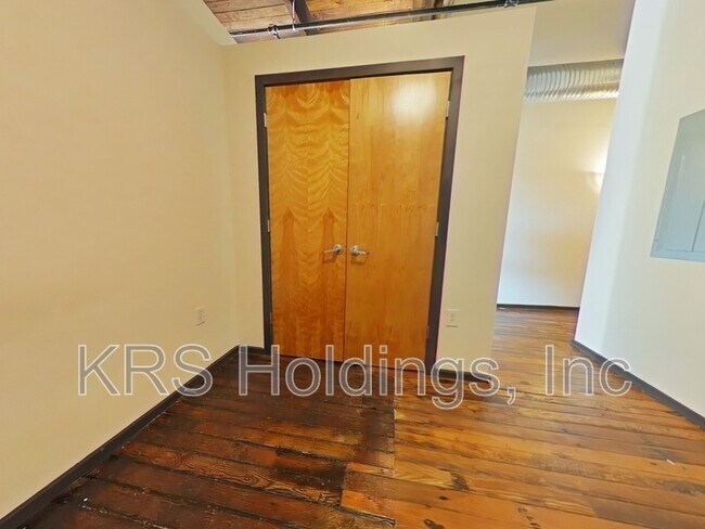 Foto del edificio - 110 S 15th St