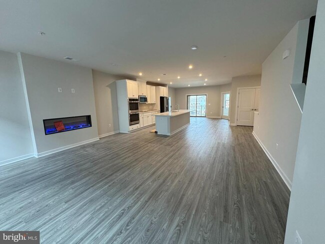 Foto del edificio - 1009B MAYS Ln