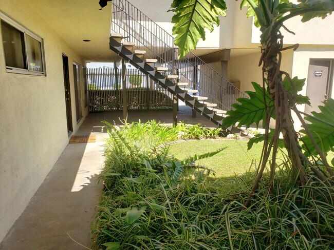 Foto del edificio - 2174 W 237th St