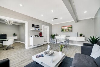 Building Photo - SITE Scottsdale