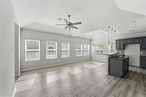 Building Photo - 1204 Parkhurst Ave