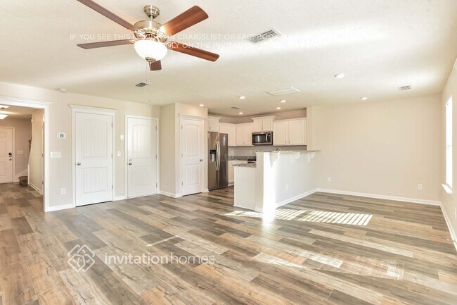 Building Photo - 7333 Maroney Dr
