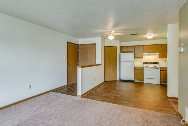 Interior Photo - Summerfield Place Apartments