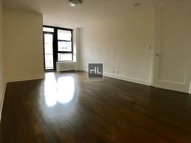 Foto del edificio - EAST 35 STREET