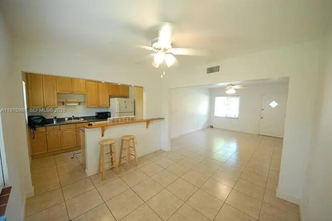 Foto del edificio - 6141 SW 47th St