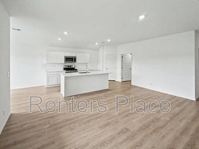 Foto del edificio - 7209 S Maple Ave