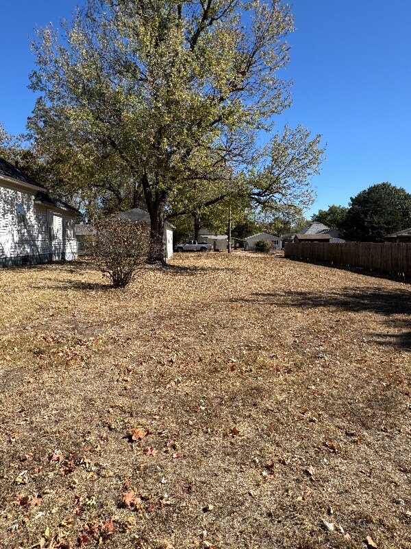 Foto del edificio - 2026 S Hooker St